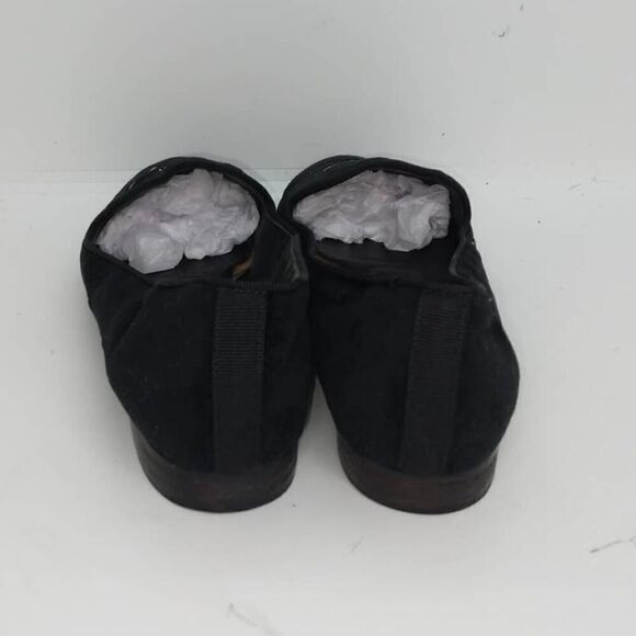 Jon Josef Designer Women's Pre-owned Gatsby Skull Black Velvet Flats - sz. 5 1/2 - Picture 4 of 5